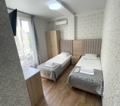 Стандартный четырехместный номер в Киви