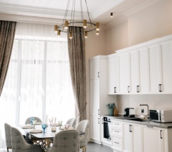 Вилла с 3 комнатами с балконом и с видом на горы в Residence Village
