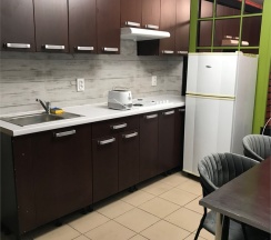 Одно спальное место в общем пятиместном номере в Maziiz hotel на Советском