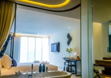 Двухместный номер Grand Deluxe двуспальная кровать в Fusion Suites Phuket Patong