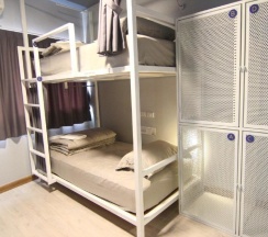 Четырёхместный номер Standard в The Moon Hostel Hua Hin