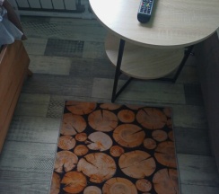 Номер с отдельным входом, двуспальная и односпальная кровати. в Аршан