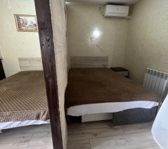 Четырёхместная студия в Акула
