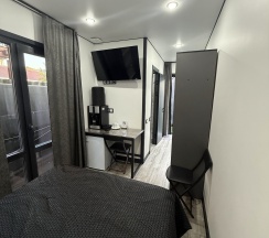 Двухместный номер с двуспальной кроватью в BoxHouse