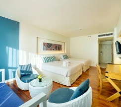 Двухместный номер Palm Wing Deluxe с видом на море 2 отдельные кровати в Jomtien Palm Beach Hotel And Resort
