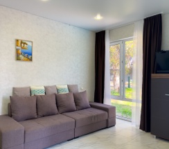 Апартаменты в Лазурный берег