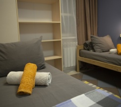 Четырехместный семейный номер в Nice hostel