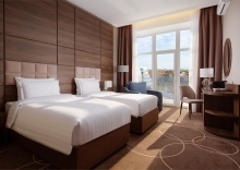 Deluxe Twin Pool View в Mövenpick Resort&SPA Anapa Miracleon