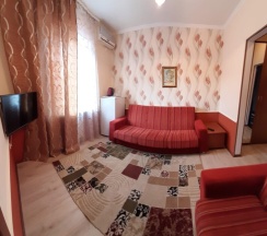 Четырёхместный семейный номер Standard в Марго