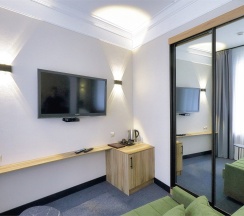 ПОЛУЛЮКС в Елисеефф арбат отель