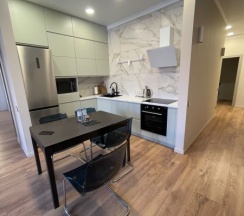 2-комн квартира с балконом и большой кухней-гостиной (центр, ул. Сакко, 24, "Vivaldi"), 502 в Viva aparts