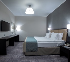 Номер категории "Люкс" в Holiday Inn