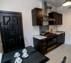 100 - Четырехместные апартаменты с террасой в Азов Инн