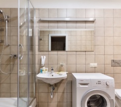 Однокомнатные апартаменты-студия с барной стойкой в APARTVILLE