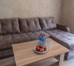 4-местный 2-комнатный номер люкс семейный в Ника