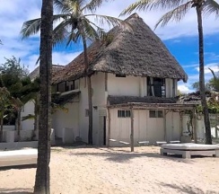 Вилла в Barracuda Inn Resort