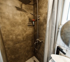 Needles Couple в Needles