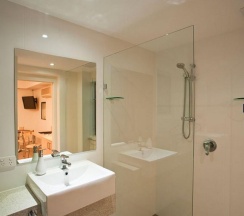 Одноместный люкс Superior односпальная кровать в Airport International Hotel Brisbane