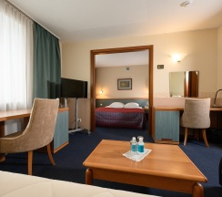 Анфилада (вторая категория) в Металлург