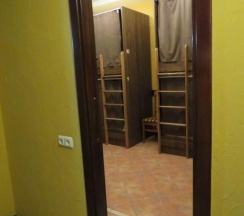 Кровать в общем номере в Хостел In the very center