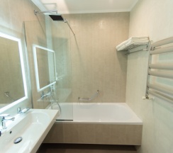 Двухместный номер Улучшенный двуспальная кровать в Отель Downtown Suites Hotel Yerevan