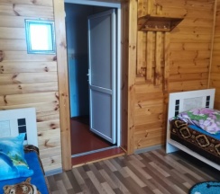 Трёхместный номер Economy в Диана