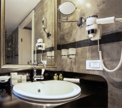 Делюкс в Villa Kadashi boutique