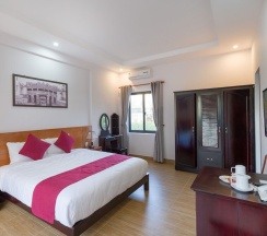 Двухместная студия Deluxe двуспальная кровать в Hoi An Laughter Garden Villas