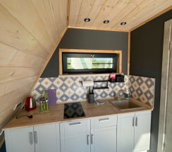 A-FRAME «МАЛИНА» С КУПЕЛЬЮ в Лаванда