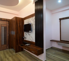 Двухместный номер Deluxe с балконом двуспальная кровать в Hotel Sushree International