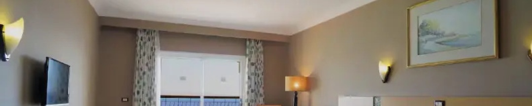 Двухместный номер Regal рядом с пляжем двуспальная кровать в Regina Resort and Aqua Park Hurghada