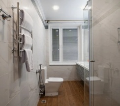 Двухместный люкс (Малый корпус) с 2 комнатами с балконом двуспальная кровать в Литфонд