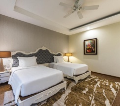 Вилла с 3 комнатами с видом на бассейн в Vinpearl Resort & Spa Nha Trang Bay