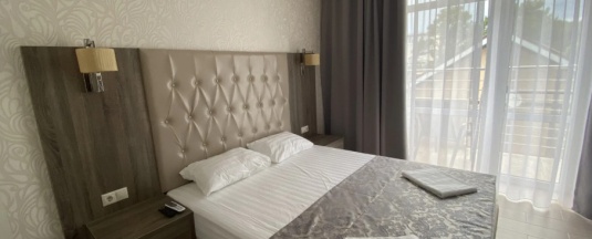 Стандарт Doble с видом во двор в Amore