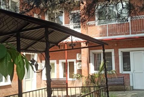 Геленджик: Гостевой дом Виктория