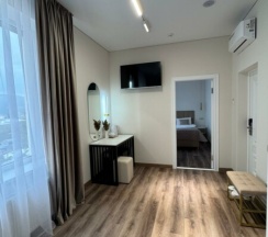 Deluxe 2K в Вега