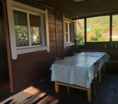 Дом с террасой в Отдых у Надежды