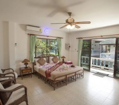 Студия с балконом в Ya Nui Resort