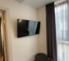 Апартаменты двухкомнатные четырехместные  (улучшенные) с балконом в Polikariya