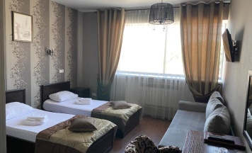 Номер комфорт с 2 односпальными кроватями в Parallel