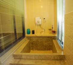 Клубный люкс в Boutique Raft Resort