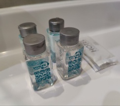 СТАНДАРТ С БАЛКОНОМ (ОДНА БОЛЬШАЯ КРОВАТЬ) в Андерсен