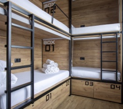 Односпальная кровать в 4-х местном женском номере в Via hostel