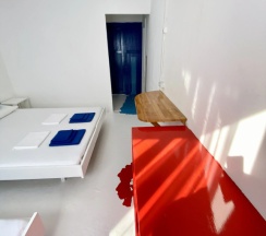 Трёхместный номер Standard в Арт-отельчик