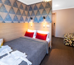 Полулюкс в Venezia