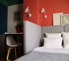 № 307 Стандартный номер с уютной угловой кроватью в разМалевиch