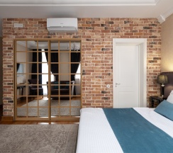 Двухместный Delux с балконом в Резиденция Булгакова