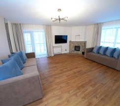 Family Village 3 спальни, улучшенный. Заезд в 19-00, выезд в 17-00. в Мечта