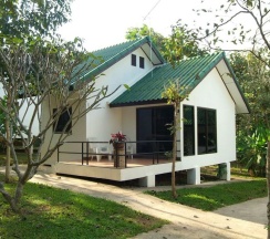 Коттедж c 1 комнатой с балконом в Phudara Resort