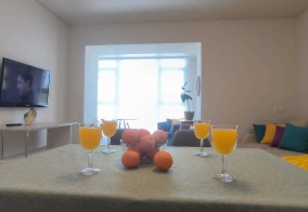 Апартаменты Апартаменты на 16 микрорайон 2 дом в Нефтеюганске